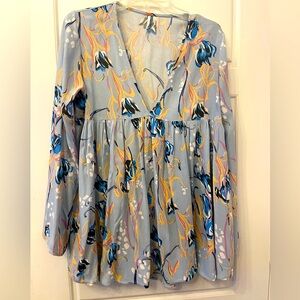 Free People Woman’s Floral Bella Top / Blouse Size:XS Preloved